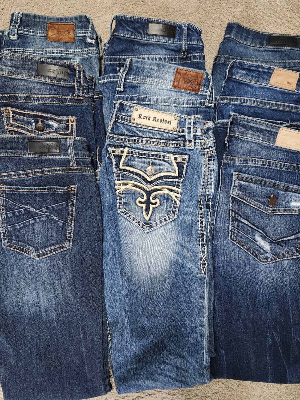 9 pairs of Womens Jeans
